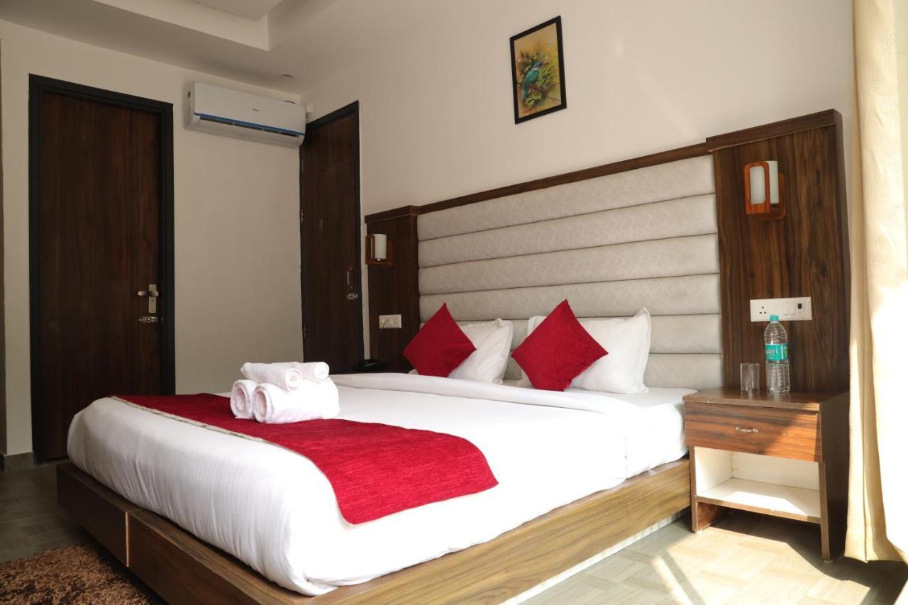 Hotel Cordelia Inn By Devpaga Hotels Pvt Ltd Rishīkesh المظهر الخارجي الصورة