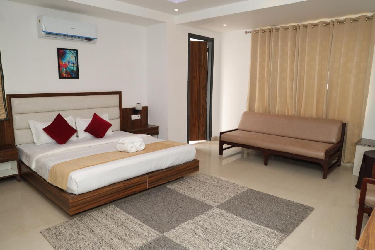 Hotel Cordelia Inn By Devpaga Hotels Pvt Ltd Rishīkesh المظهر الخارجي الصورة