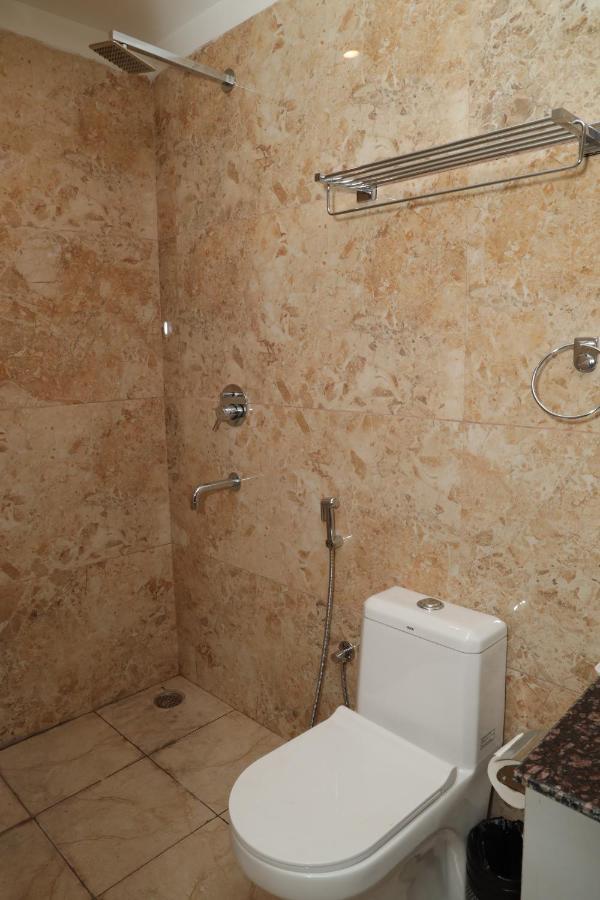 Hotel Cordelia Inn By Devpaga Hotels Pvt Ltd Rishīkesh المظهر الخارجي الصورة