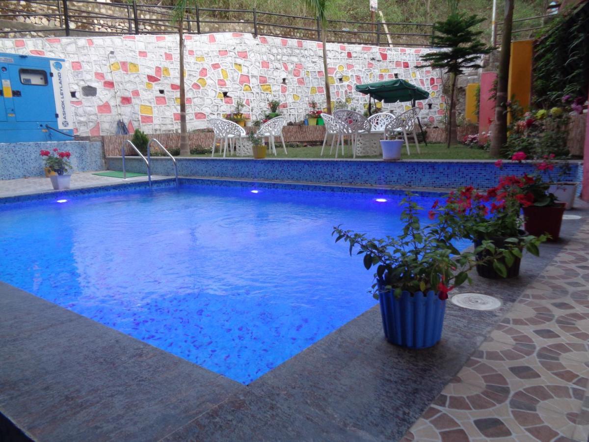 Hotel Cordelia Inn By Devpaga Hotels Pvt Ltd Rishīkesh المظهر الخارجي الصورة