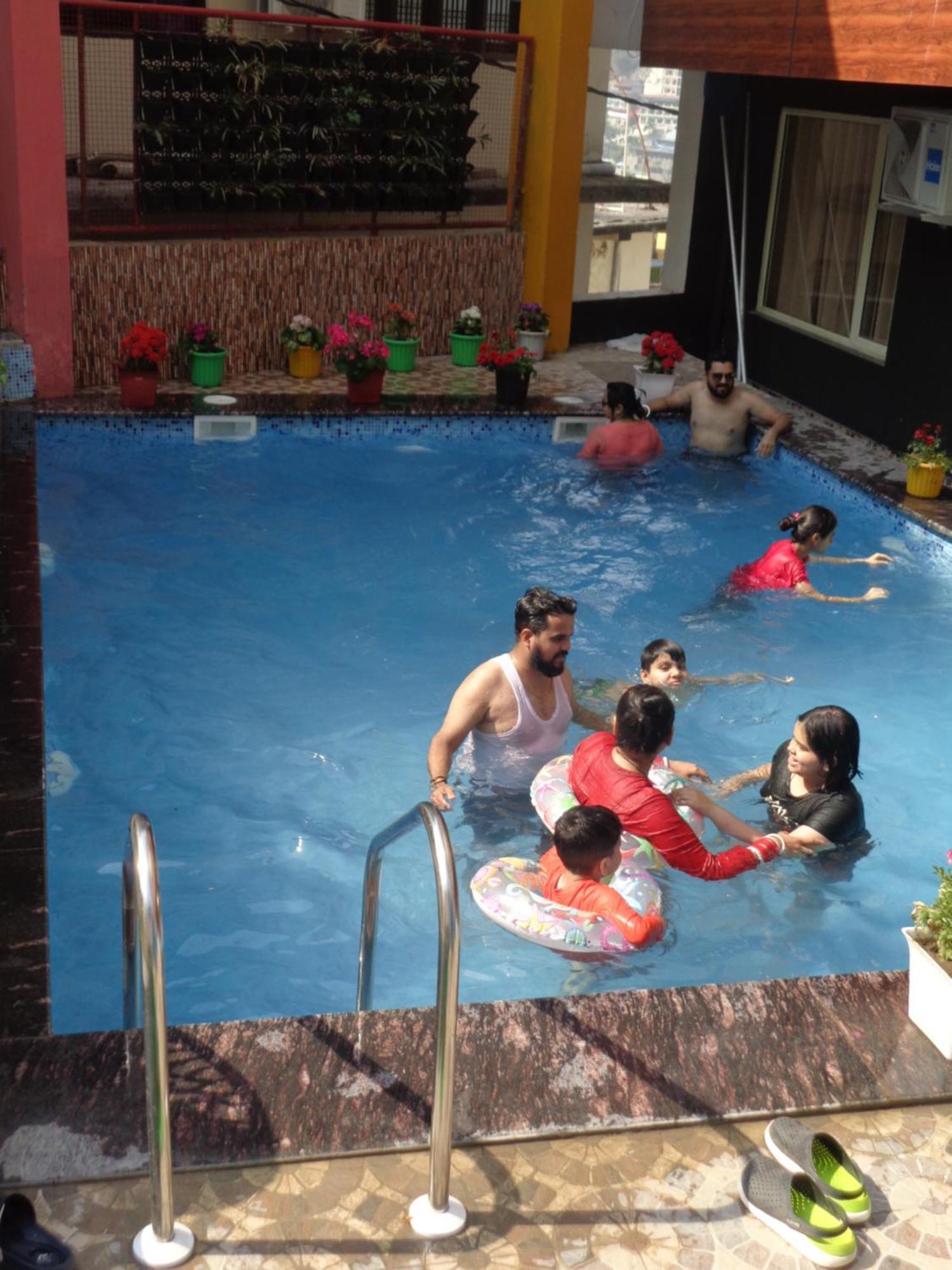 Hotel Cordelia Inn By Devpaga Hotels Pvt Ltd Rishīkesh المظهر الخارجي الصورة